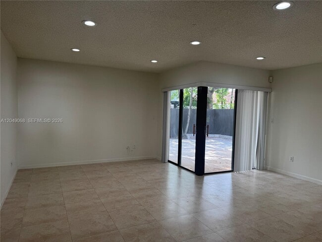 Photo - 15054 SW 127th Pl