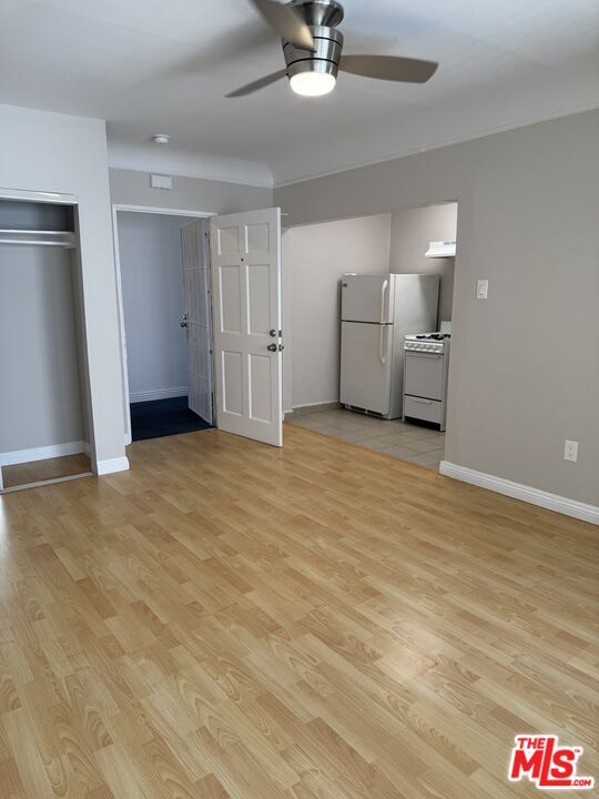Photo - 265 S Manhattan Pl Unit 14