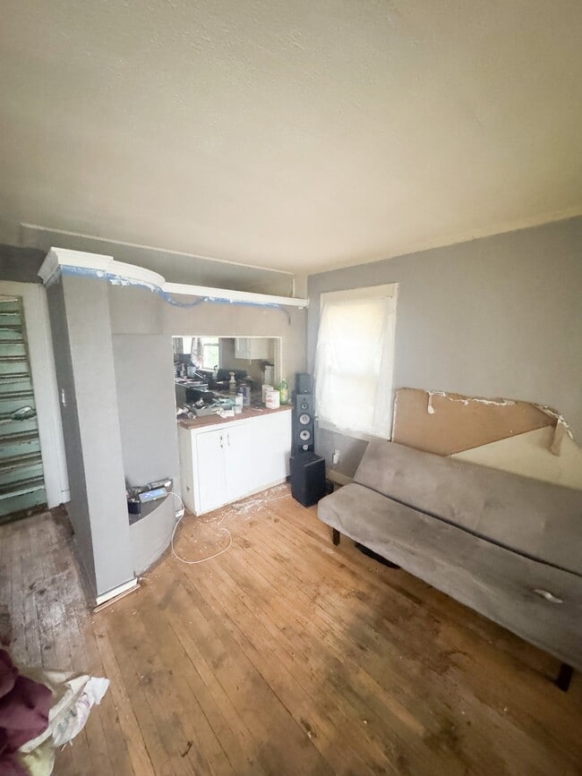Photo - 612 Neubert Ave