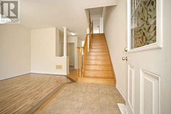 Photo - 37 Stoyell Dr