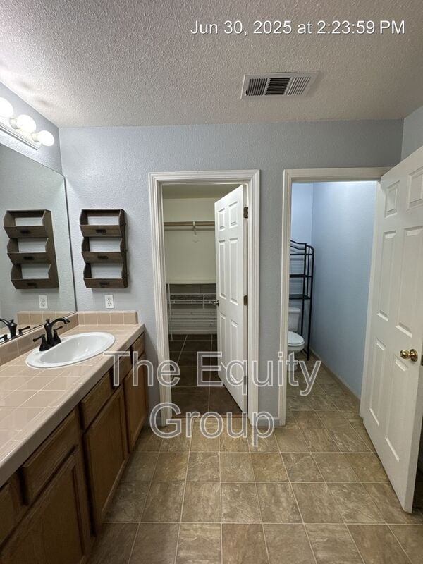 Photo - 3603 N Minden Ct Unit A