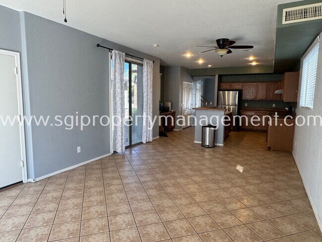 Photo - 5313 E Hilton Ave