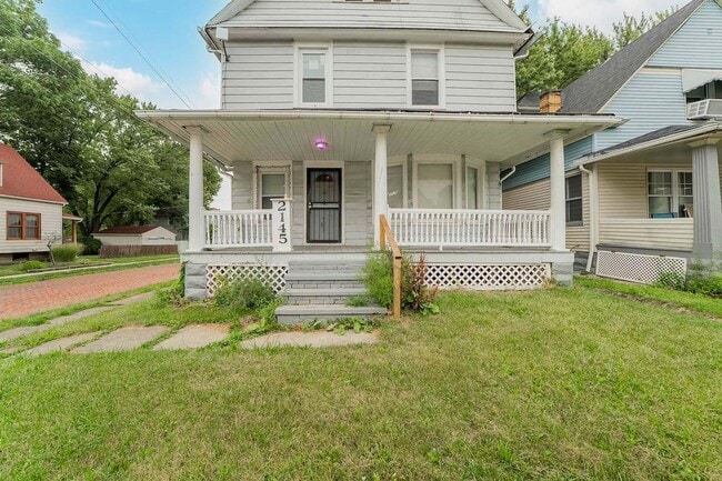 Building Photo - 2145 W 100th St