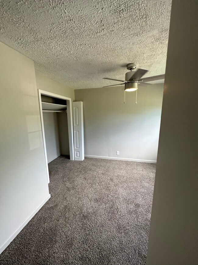 Photo - 227 Burden Ln