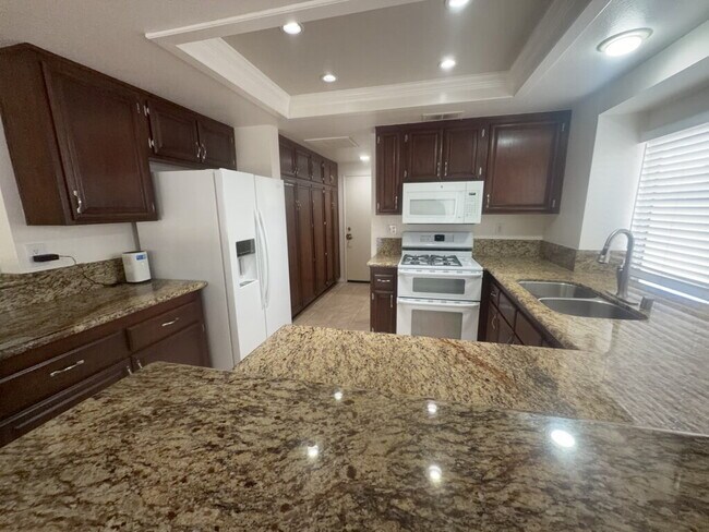Photo - 9586 Shadow Springs Dr