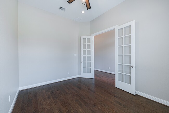 Photo - 1803 Pepper Grove Ln