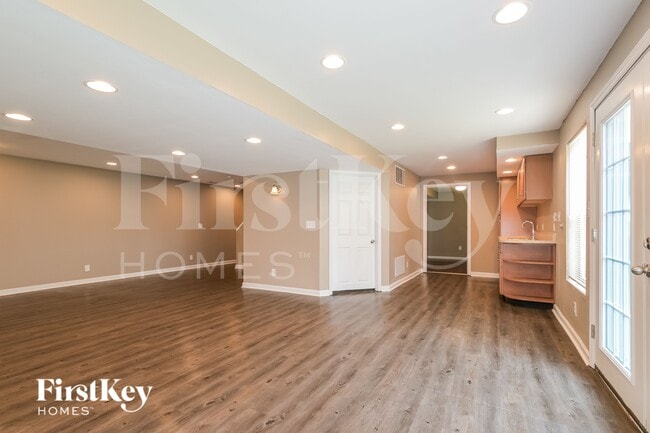 Photo - 74 Huckleberry Ct