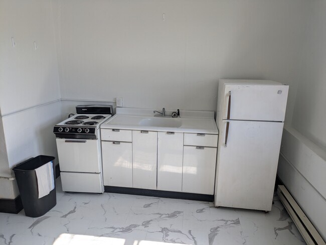 Photo - 235 Main St Unit #5