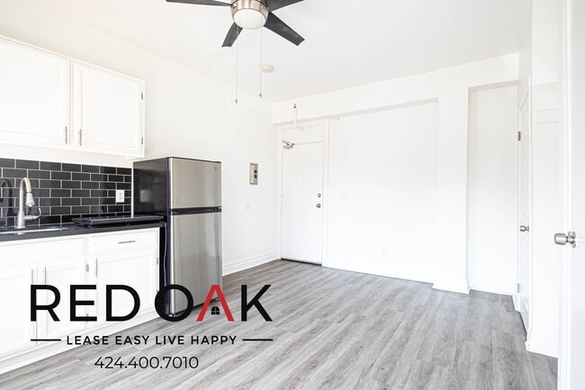 Photo - 744 Beacon Ave Unidad 206