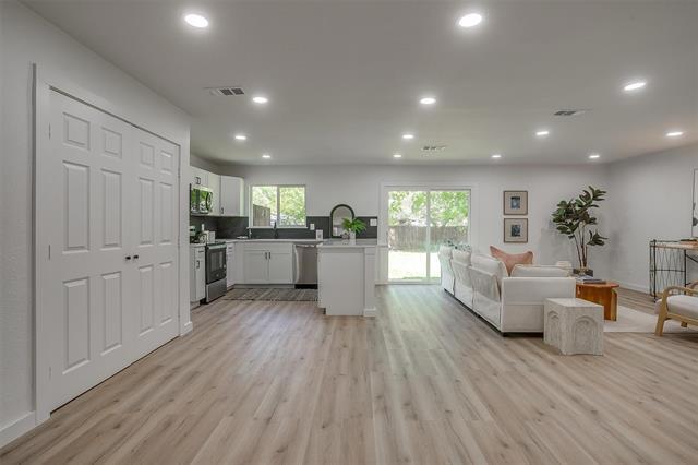 Photo - 7512 Marrs Dr