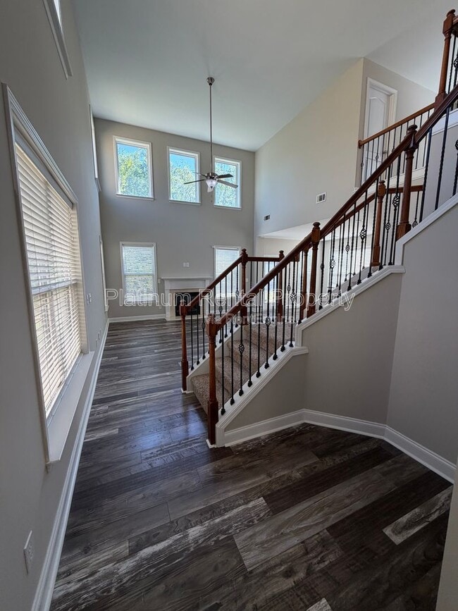 Photo - 5555 Falls Landing Dr