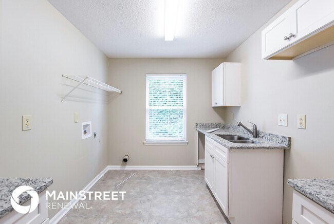 Photo - 5305 Brickleberry Way