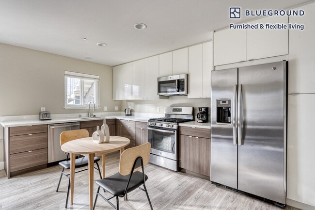 Photo - 215 Union Ave Unit FL0-ID796