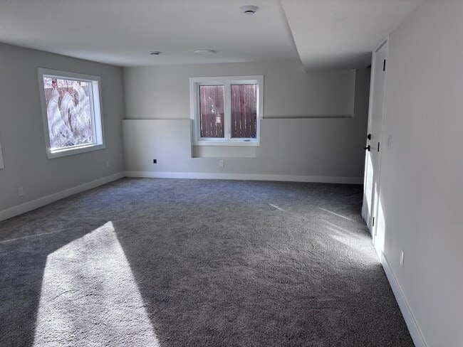 Photo - 70 Edgebank Cir NW