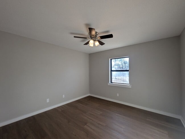 Photo - The Cove at Cave City- Partial Utilities included on this model Unit Apt #19