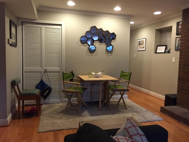 Photo - 1421 T St NW Unit 1