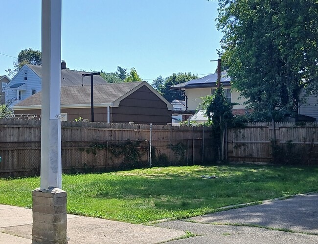 Photo - 271 Swanson Ave Unidad 273 Swanson Ave.
