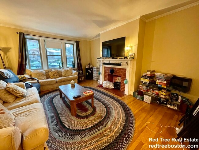 Photo - 119 Winthrop Rd Unit 4