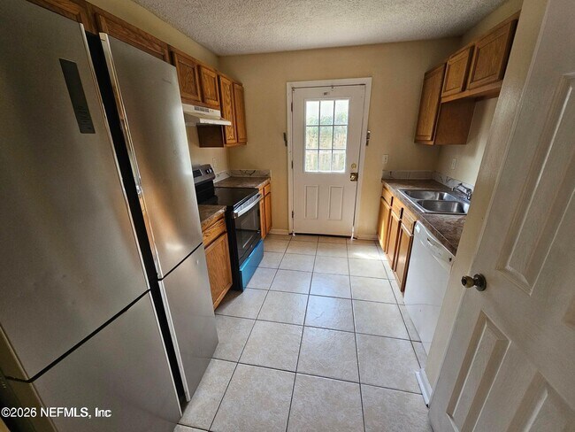 Photo - 7632 Hare Ave