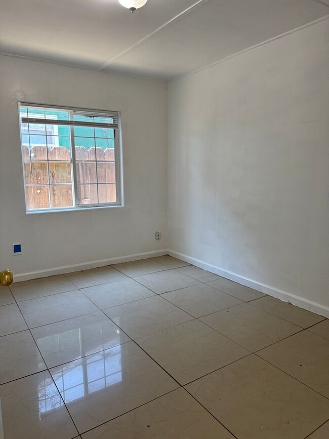 Photo - Now Available!! Quaint Home Located In Gustine