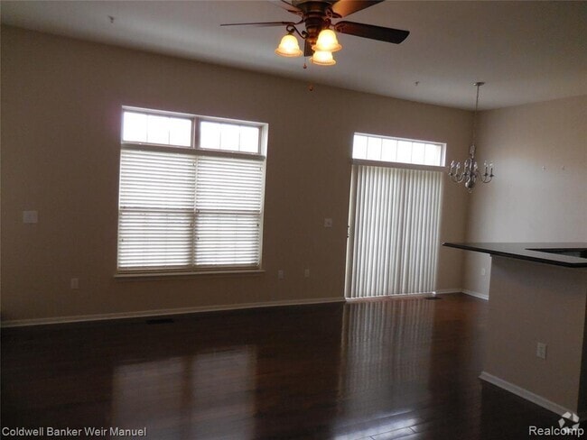 Building Photo - 39792 Rockcrest Cir Rental