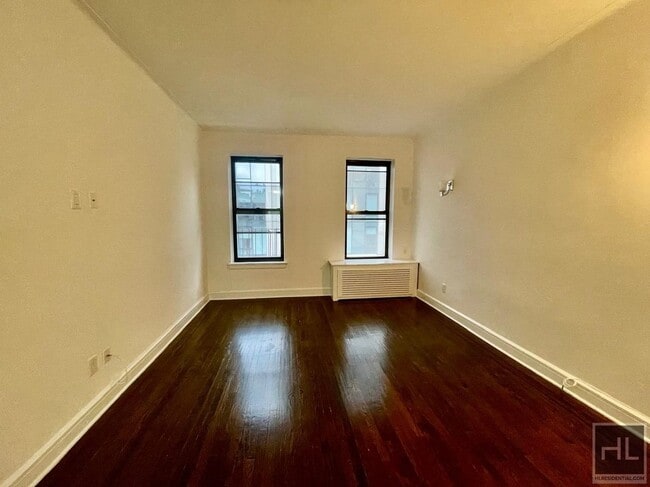 Building Photo - EAST 87 STREET Unit 3B Rental