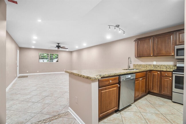 Photo - 22615 SW 66th Ave Unidad 112