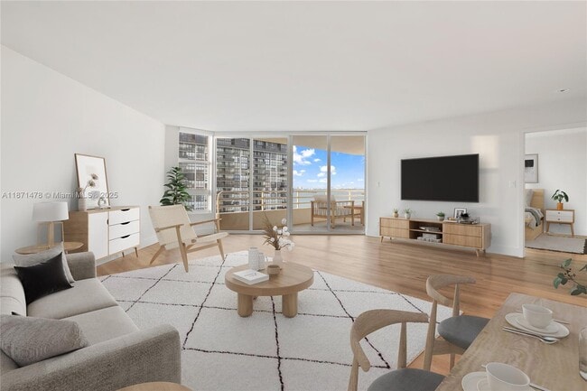 Building Photo - 555 NE 34th St Unit 2110 Rental