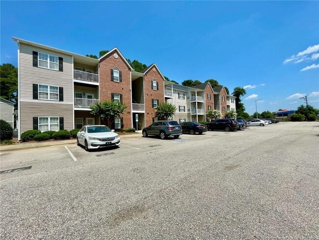 Photo - 635 Marshtree Ln Condo