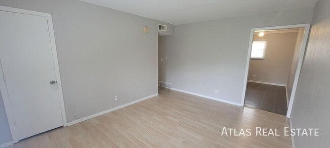 Photo - 7103 Fulton Rd Unit 5