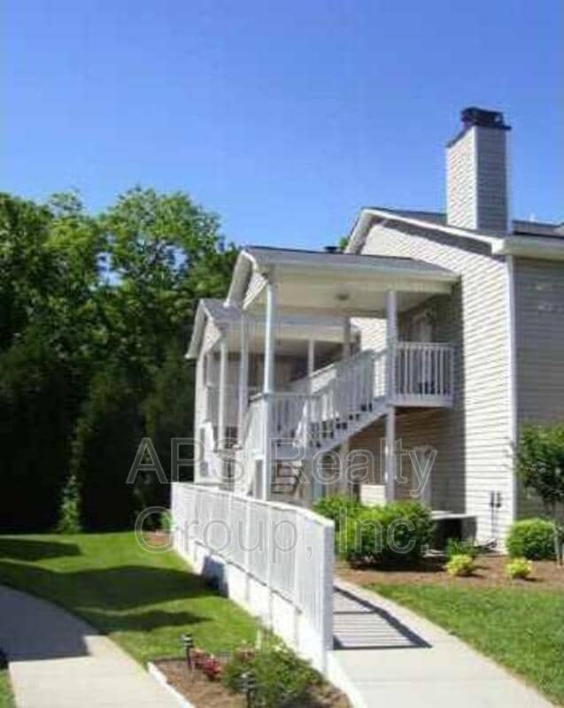Photo - 7328 Riverview Knoll Ct