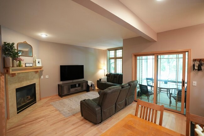 Building Photo - 54 Wood Brook Way Unit Condo