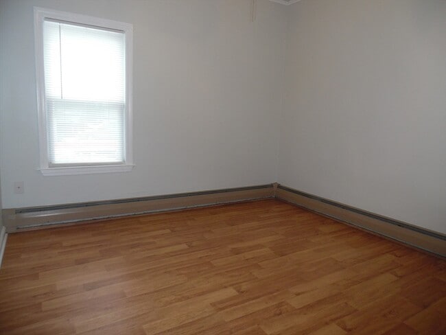 Photo - 1226 N Main St Unidad 1