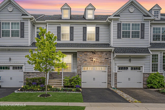 Photo - 44 Begonia Ln Townhome