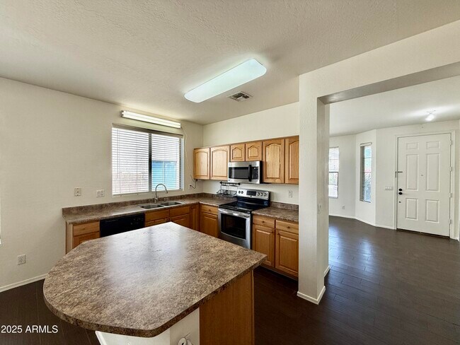 Photo - 3229 W Pleasant Ln