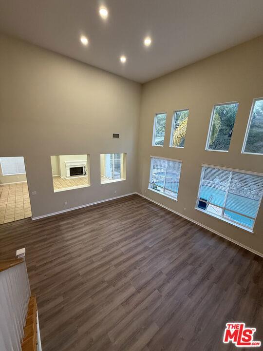 Photo - 26003 Twain Pl