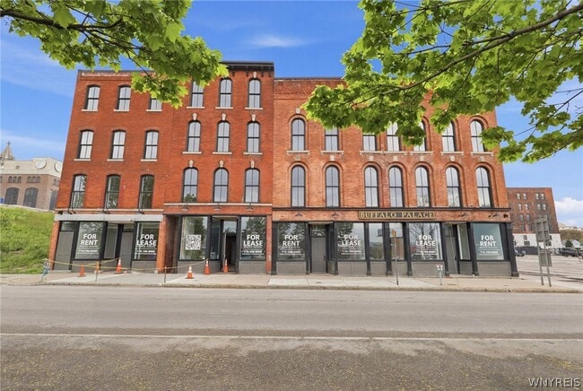 136 Seneca St