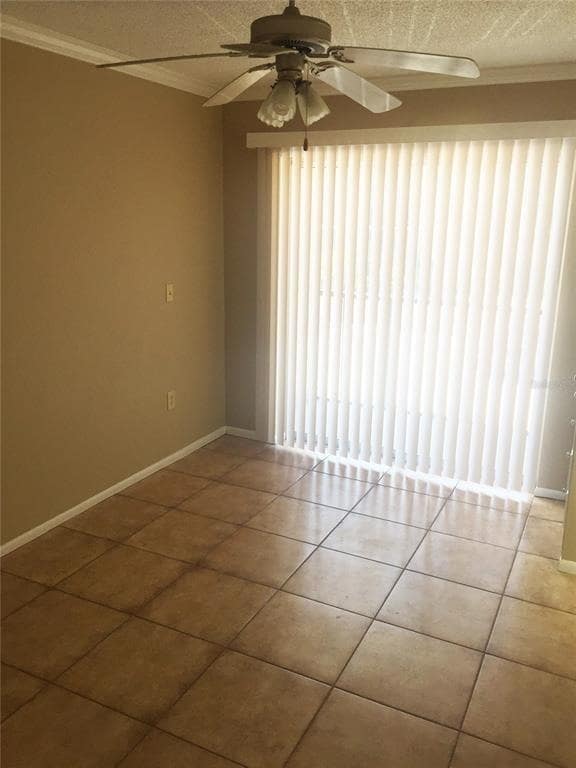 Photo - 129 Blue Pointe Way