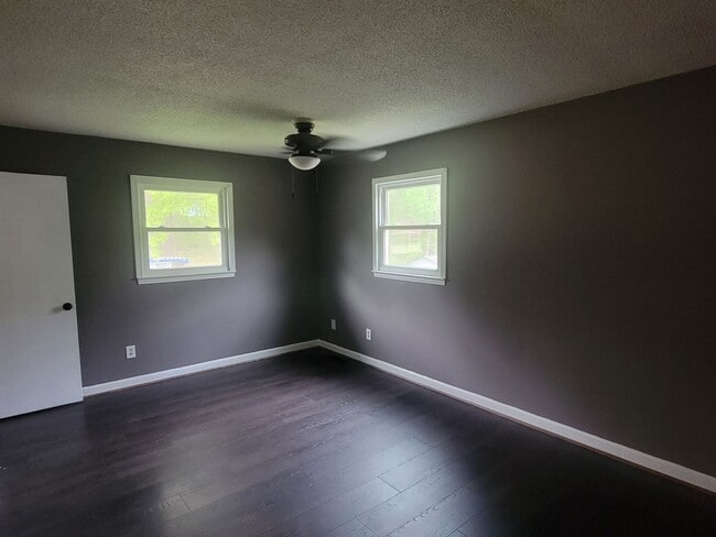 Photo - 3 Bedroom 2 Bathroom Home