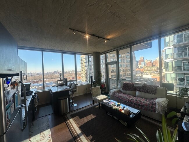 Photo - 1345 S Wabash Ave