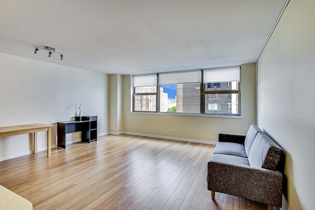Photo - 6301 N Sheridan Rd Unit 7C