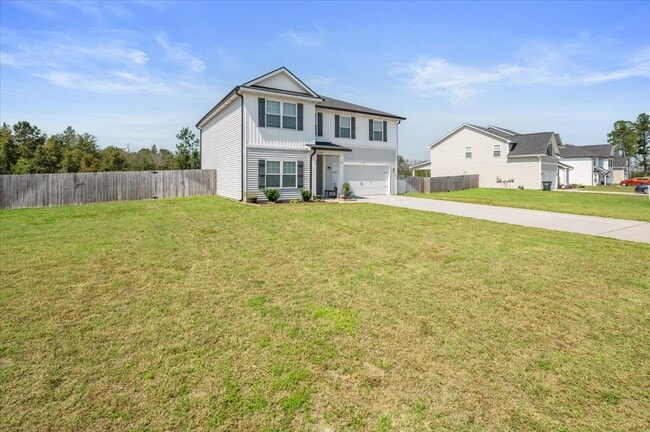 Photo - 58 Summerhill Dr NE