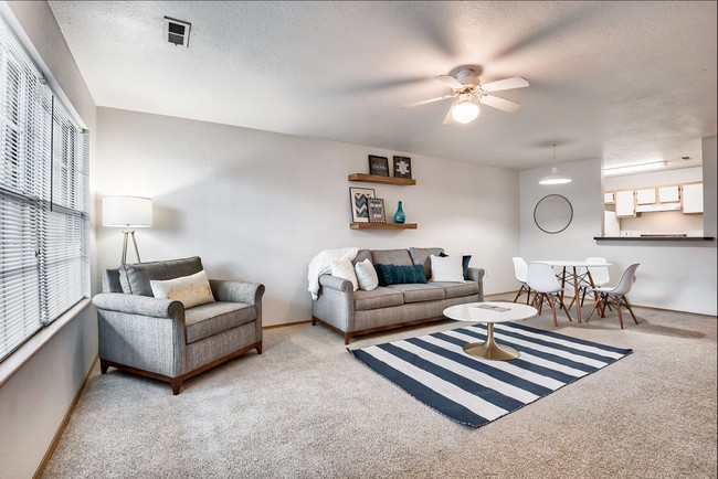 Living Room - The District at Manhattan