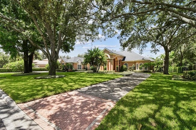 Building Photo - 16309 Millan de Avila Rental