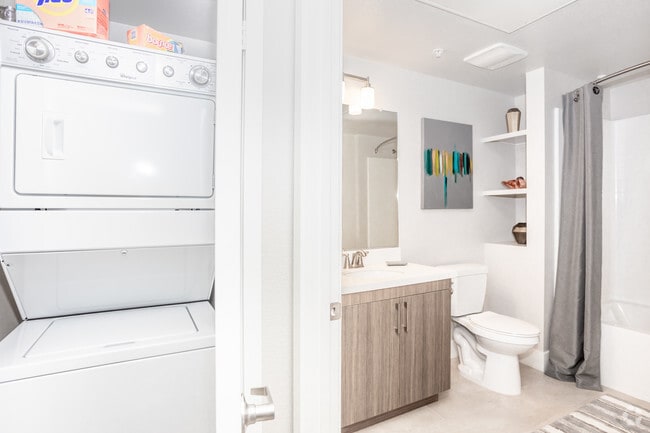 2HAB, 2BA - 983 ft²
