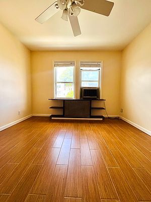 Photo - 21-24 29th St