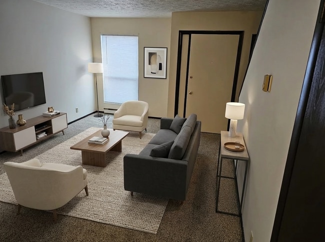 Building Photo - Woodlands Hills Townhomes