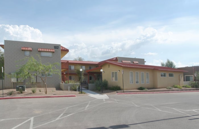 Photo - 102 E Mohave Rd