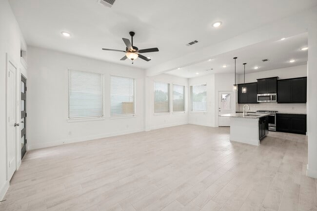 Photo - 7810 Starfish Arbor Dr