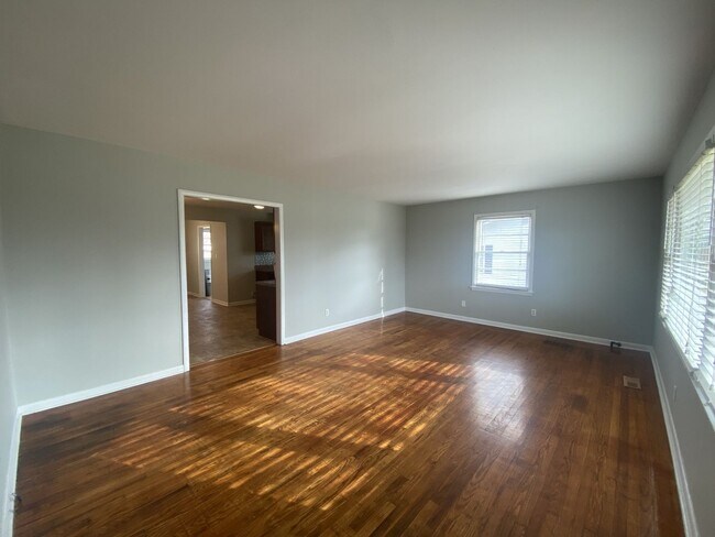 Photo - Cozy Two Bedroom in the Heart of Adairville